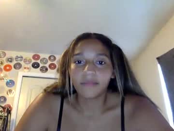 webcam girl ally_alysse live cam image #7031381