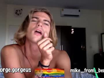 webcam man guys_from_the_bench live cam image #4166060