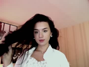 webcam girl zara_larison live cam image #2629288