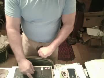 webcam man marrieddad19751975 live cam image #6947075
