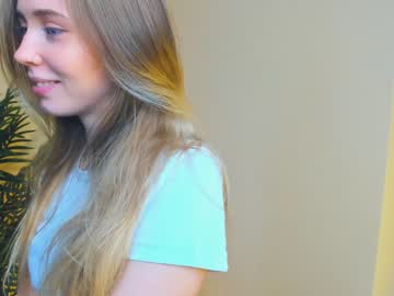 webcam girl katrin_tangerine live cam image #6748751