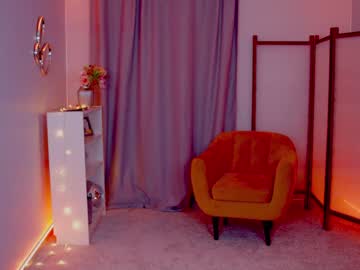 webcam girl y_u_m_i_k_a live cam image #2398105