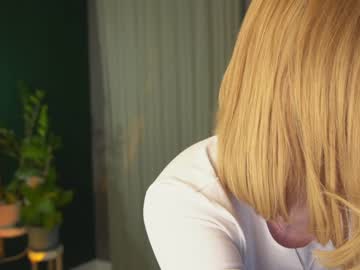 webcam girl infinitysoul_ live cam image #4412524