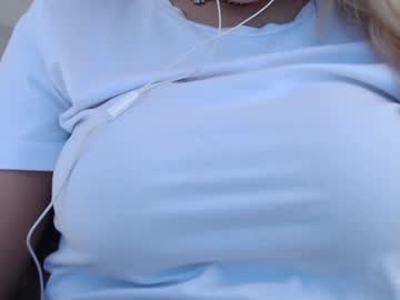 webcam girl tiffany925 live cam image #1308628