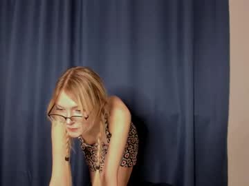 webcam girl kaitblush live cam image #3103222