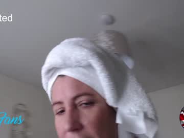 webcam girl ladyamontgomery live cam image #537458