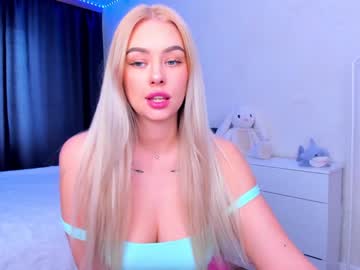 webcam girl 8a8y_nura live cam image #3886729