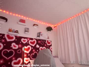 webcam girl laylas_universe live cam image #6273175
