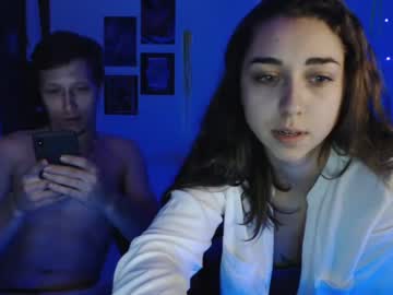 webcam couple flloopy live cam image #5399929
