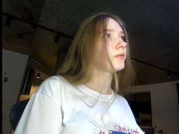 webcam girl mysat live cam image #2213896
