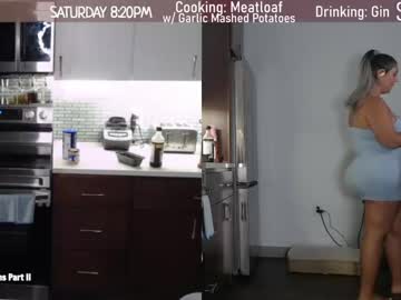 webcam girl milavalentinax live cam image #4564407