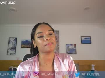 webcam girl camilitasu live cam image #4900181