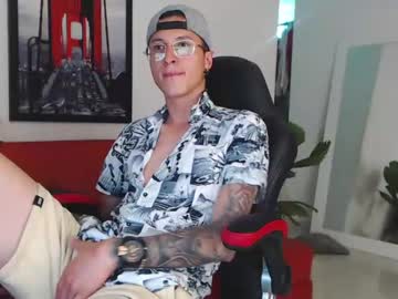 webcam man fratguysonline live cam image #2711898