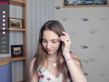 webcam girl shy_media live cam image #4430580