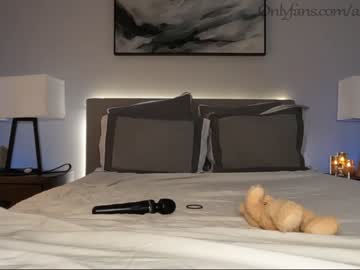 webcam couple ari_lovexo live cam image #1618559