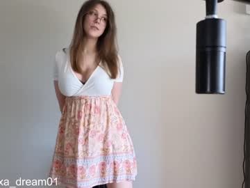 webcam girl alexa_dream live cam image #4391968