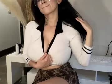 webcam girl _natycutei19 live cam image #6527625