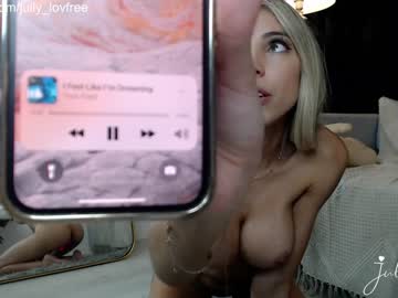 webcam girl jully_lov live cam image #6801088