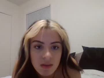 webcam girl worshipglo live cam image #1606396