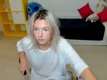 webcam girl she_rry live cam image #5642632