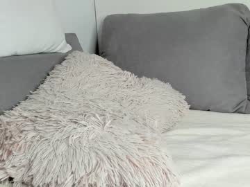 webcam girl yournaughtymiss live cam image #2344986
