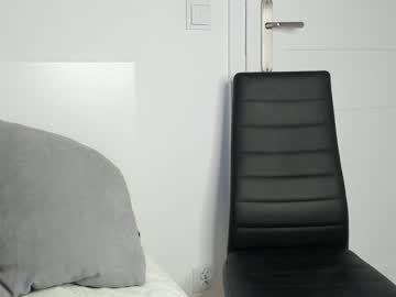 webcam girl yournaughtymiss live cam image #3148525
