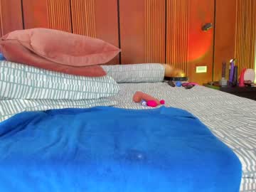 webcam girl lovexxxpink live cam image #4815085