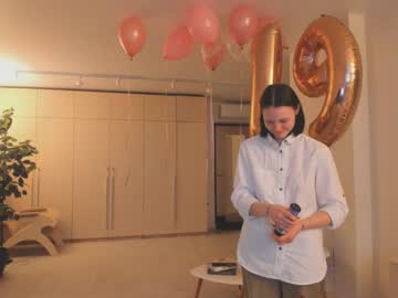 webcam girl megancooks live cam image #4032872