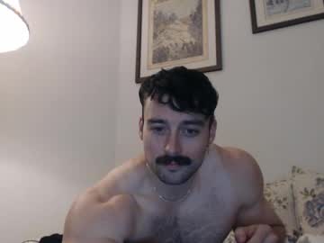 Cam for muscled_philosopher