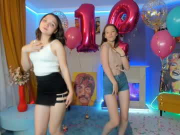 webcam couple emma_rase live cam image #249727