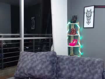 webcam girl mia_cooper1 live cam image #103659