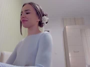 webcam girl aminaswan_ live cam image #5833392