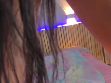 webcam girl little_effy18 live cam image #6257369