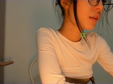 webcam girl dola_ live cam image #4359323
