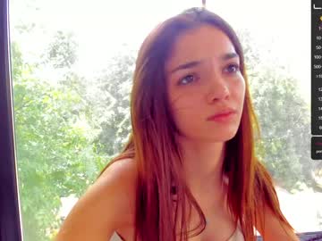 webcam girl sassyt33n live cam image #1988153