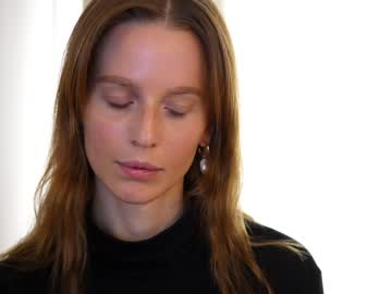 webcam girl ellaa91 live cam image #2564377