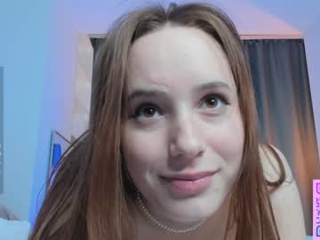 webcam girl margarethowell live cam image #5822844