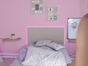 webcam girl little_effy18 live cam image #671328