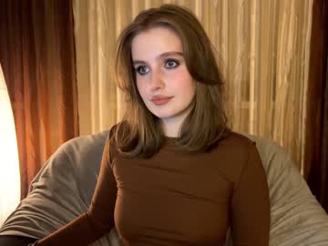 webcam girl cute_siberian_girl live cam image #6440721