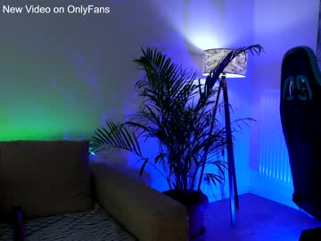 webcam girl naughtyrider69 live cam image #1368532