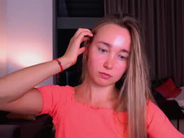 webcam girl olaya_del_mar live cam image #2705189