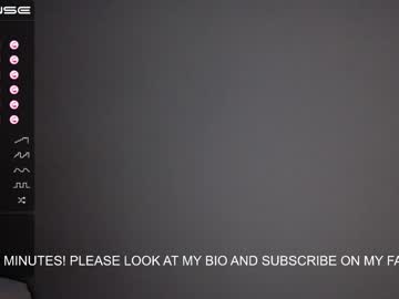 webcam girl little_v1rgin_angel live cam image #2195686