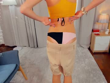 webcam girl maebulkley live cam image #6812407