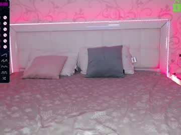webcam girl fallen_angel_18 live cam image #2479685