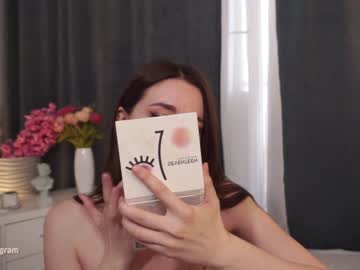 webcam girl a_mhere live cam image #4944180