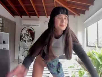 webcam girl lonelly_lolly98 live cam image #3445946