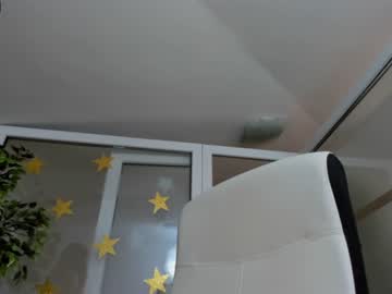 webcam girl ingridblondy94 live cam image #1700509