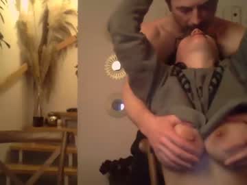 webcam couple alexxa69phill live cam image #1403082