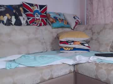 webcam girl simoncouple1 live cam image #3135736