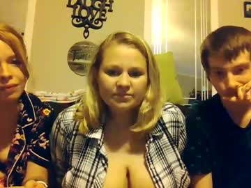 webcam couple fall_flowers live cam image #7050540